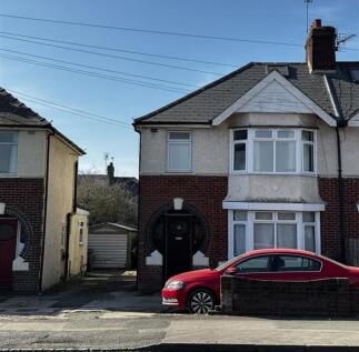 5 bedroom terraced house for sale