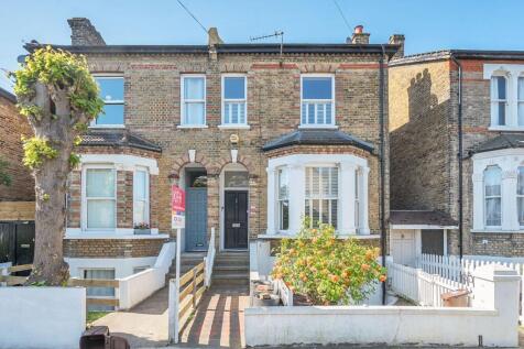 Rossiter Road, London, SW12 2 bed flat for sale