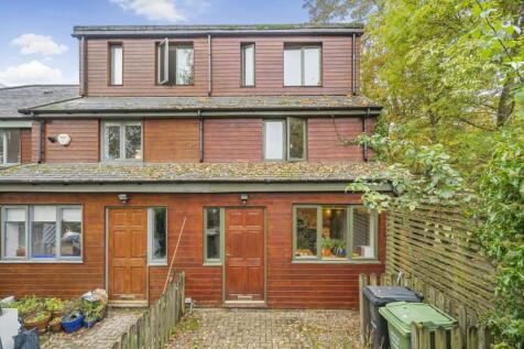 Honeyfield Mews, Forest Hill, London... 4 bed end of terrace house for sale