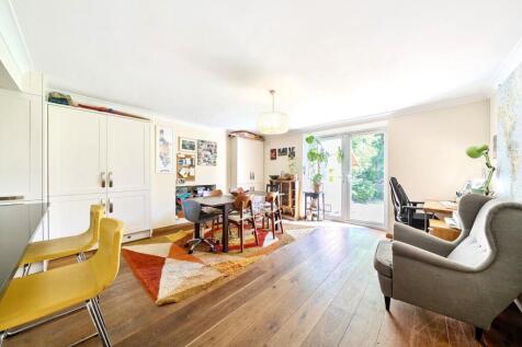 Lowther Hill, Honor Oak, London, SE23 3 bed flat for sale
