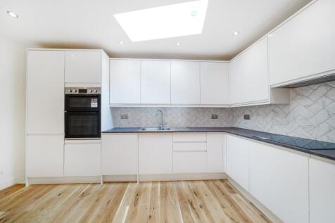 2 bedroom duplex for sale