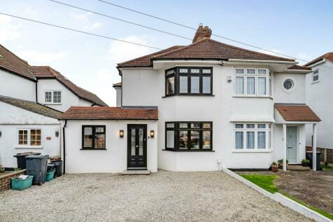 4 bedroom semi-detached house for sale