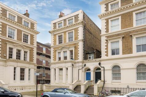 Albert Square, Stockwell, London, SW8 1 bed flat for sale