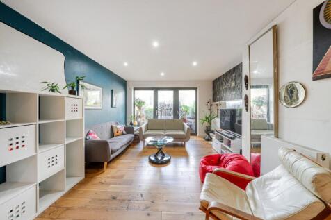 Bramah Road, London, SW9 1 bed flat for sale