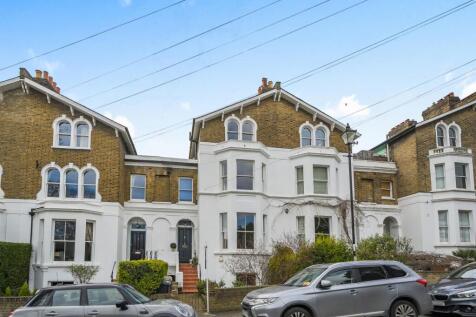 Brandram Road, Lewisham, London, SE13 2 bed flat for sale