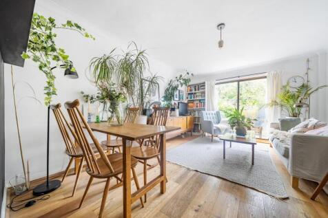 Seymour Gardens, Brockley, London, SE4 2 bed terraced house for sale