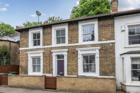 Rokeby Road, Brockley, London, SE4 2 bed flat for sale