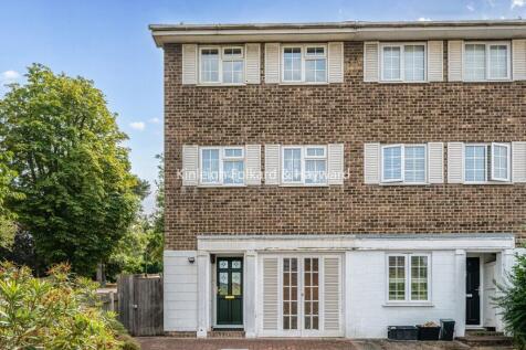 4 bedroom end of terrace house for sale