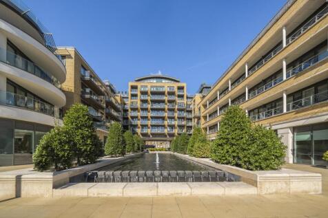 Kew Bridge Road, Brentford, Chiswick... 2 bed flat for sale