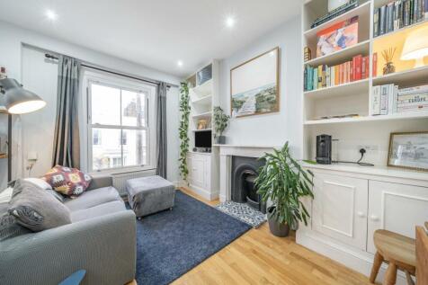 Pulross Road, Brixton 2 bed flat for sale