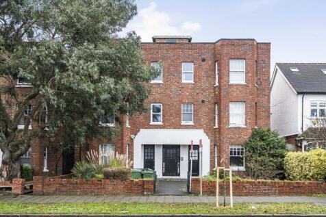 Kings Avenue, Clapham 3 bed flat for sale