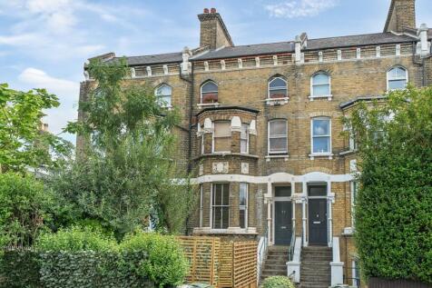 Brixton Water Lane, Brixton, London, SW2 2 bed flat for sale