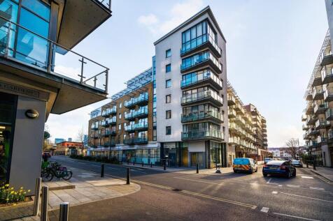 Yeo Street, Bow Common, London, E3 2 bed flat for sale