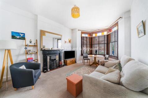 Westbere Road, West Hampstead 1 bed flat for sale