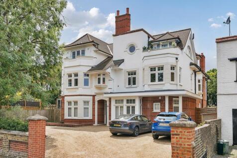 Woodborough Road, London, SW15 3 bed flat for sale