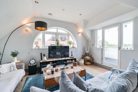 Woodborough Road, London, SW15 2 bed flat for sale