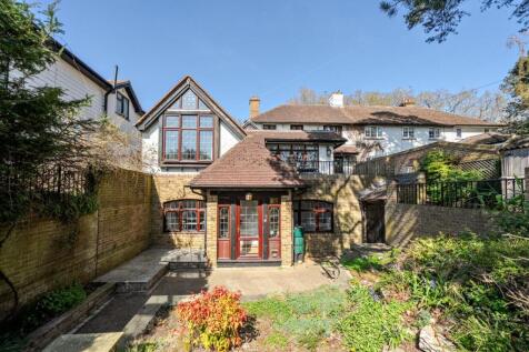 Harvest Bank Road, West Wickham... 5 bed semi