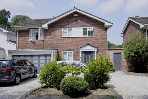 Inchwood, West Wickham, Kent, BR4 5 bed detached house for sale