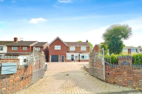 Cannock Road, Wolverhampton WV10 4 bed detached house for sale