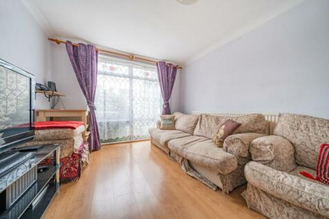 Wimborne Close, Lee 4 bed end of terrace house for sale