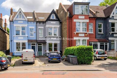 Colney Hatch Lane, Muswell Hill... 2 bed flat for sale