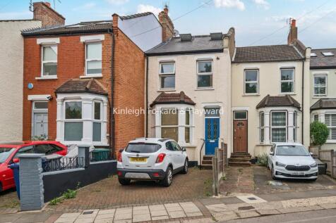 Cromwell Road, Muswell Hill, London, N10 3 bed terraced house for sale