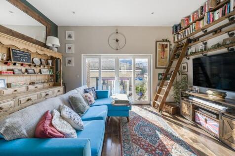 Sumner Road, Peckham, London, SE15 2 bed flat for sale