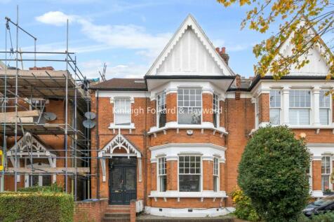 Selborne Road, Southgate 2 bed flat for sale