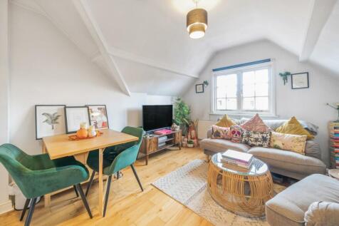 1 bedroom flat for sale