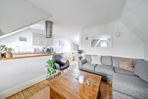 Stanthorpe Road, Streatham, London, SW16 2 bed flat for sale