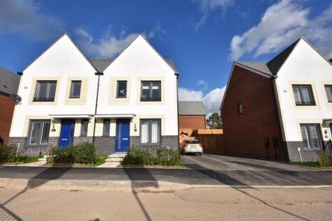 6 Lon Y Pererinion, Radyr, Cardiff... 3 bed semi