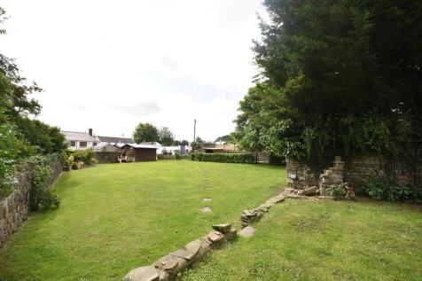 5 bedroom end of terrace house for sale