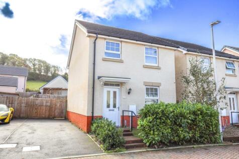 17 Cae Ffynnon, Cowbridge, Vale Of... 3 bed detached house for sale