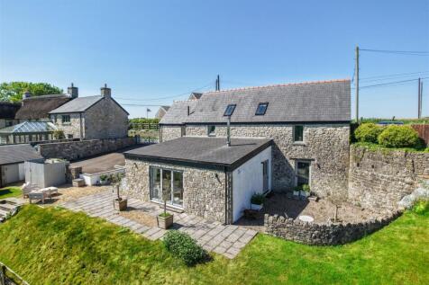 Llancarfan, Vale of Glamorgan, CF62 3AJ 4 bed barn conversion for sale