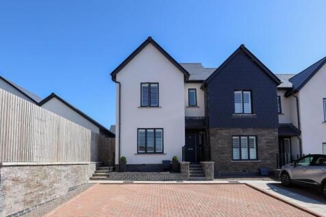 Court Close, Cottrell Gardens... 3 bed end of terrace house for sale