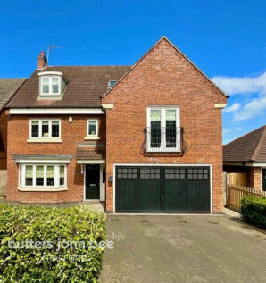 Oakbrook Close, Stafford 6 bed detached house for sale