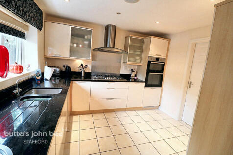 Oakbrook Close, Stafford 6 bed detached house for sale