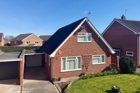 Tensing Close, Hereford, HR4 3 bed bungalow for sale