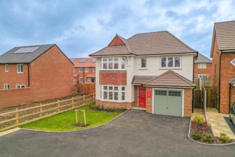 Roman Avenue, Nuneaton CV11 3 bed detached house for sale
