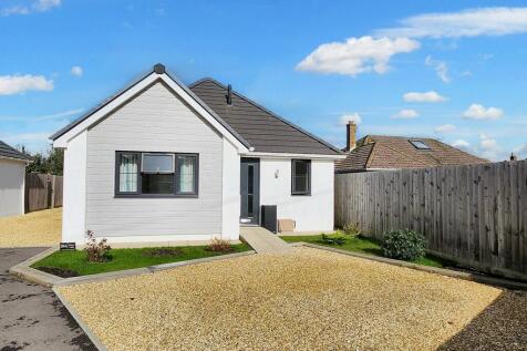 Crossways 3 bed detached bungalow for sale