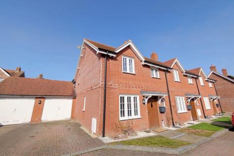 3 bedroom end of terrace house for sale