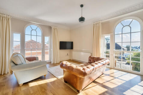 Church Lane East, Aldershot 1 bed flat for sale