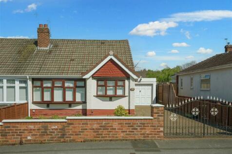 2 bedroom semi-detached bungalow for sale