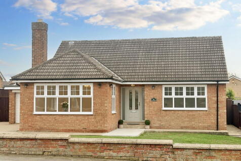 3 bedroom detached bungalow for sale