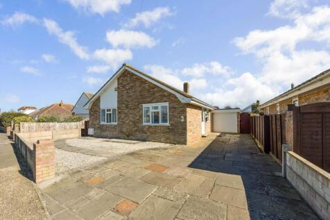 Pond Road, Bracklesham Bay, West... 3 bed detached bungalow for sale