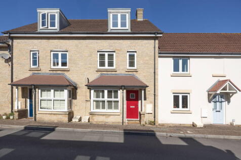 4 bedroom town house for sale