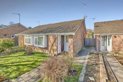 Kingsmead, Hertfordshire AL4 2 bed bungalow for sale