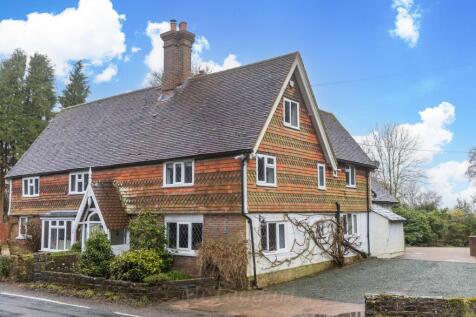 Tyes Cross, East Grinstead RH19 3 bed semi