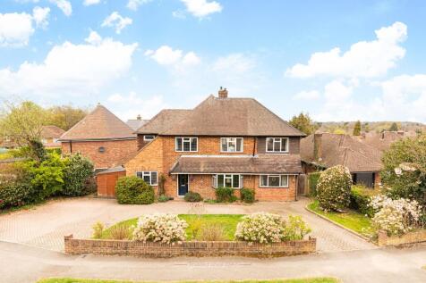 Fairlawn Drive, East Grinstead RH19 4 bed detached house for sale
