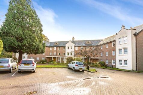 Fairfield Road, East Grinstead RH19 2 bed flat for sale